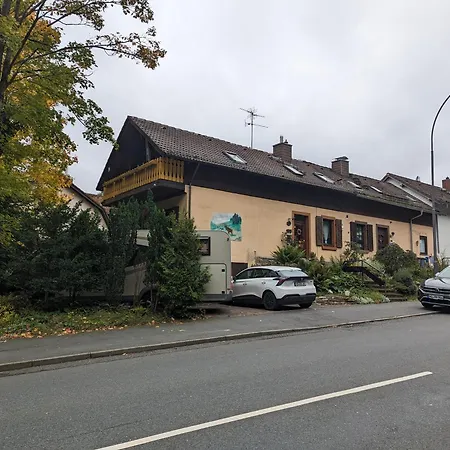 Keltenpfad-Taunus Naturnah أوبروسل